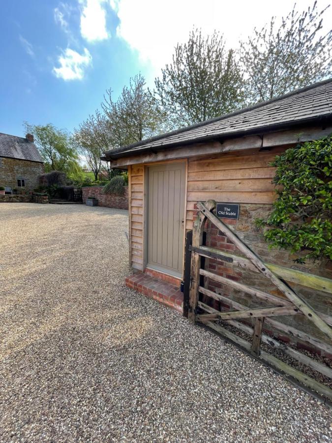The Old Stable Apartment Bugbrooke Exterior foto